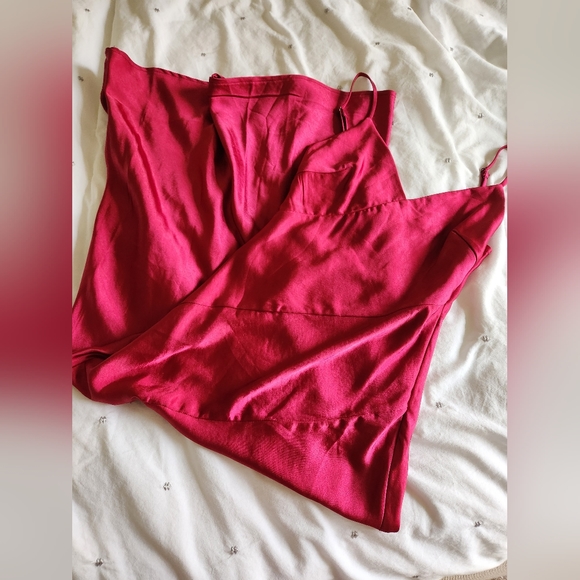 CRIMSON CLOVERS MAXI DRESS WINE  - Picture 6 of 8